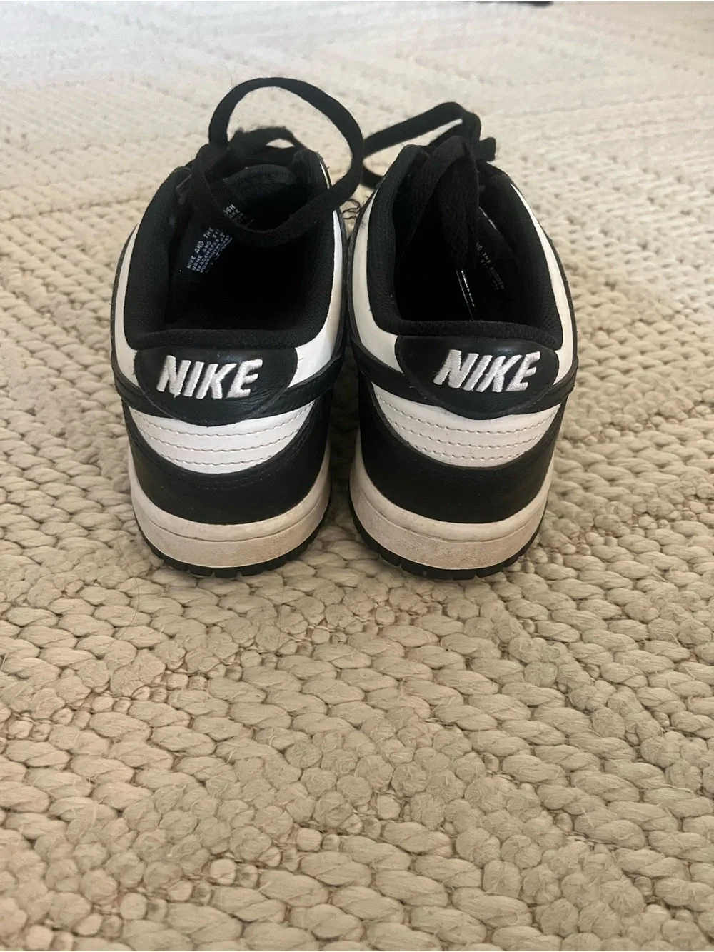 Nike Panda Dunks! women’s/kids